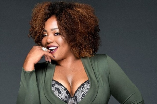Cocoa Brown at Arlington Improv