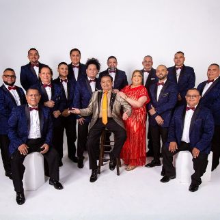 Los Hermanos Flores at The Novo