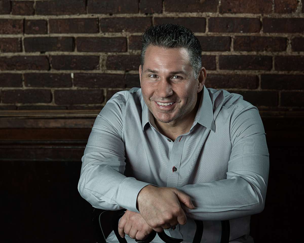 Mike Vecchione at Mark Ridley's Comedy Castle
