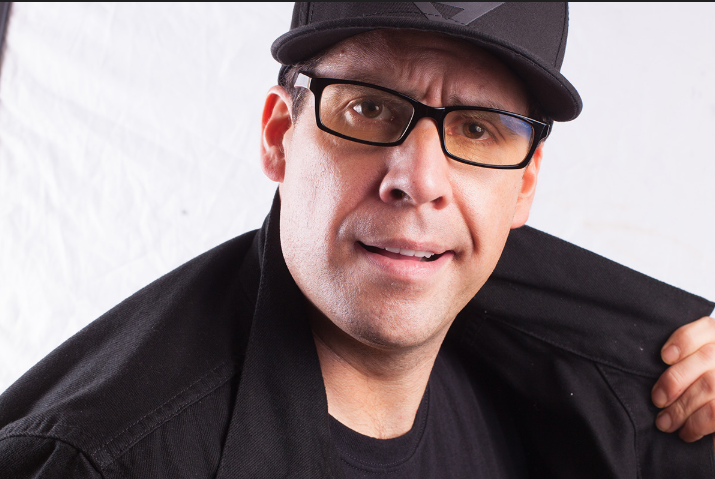 Pablo Francisco at Flappers