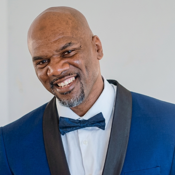 Mario Hodge at Laughs Unlimited Comedy Club