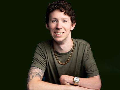 Ahren Belisle at Side Splitters Comedy Club