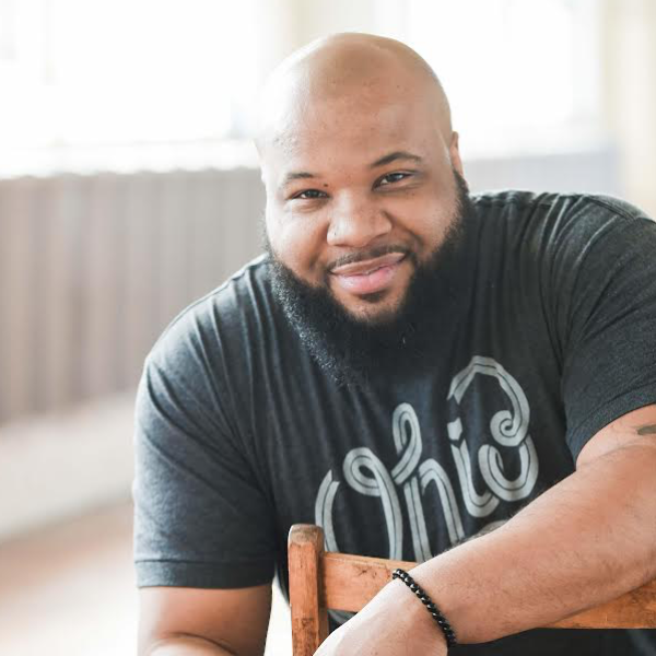 Mike Paramore at Hilarities 4th Street Theatre