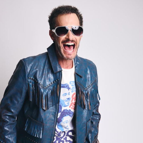 Josh Wolf at Hilarities 4th Street Theatre