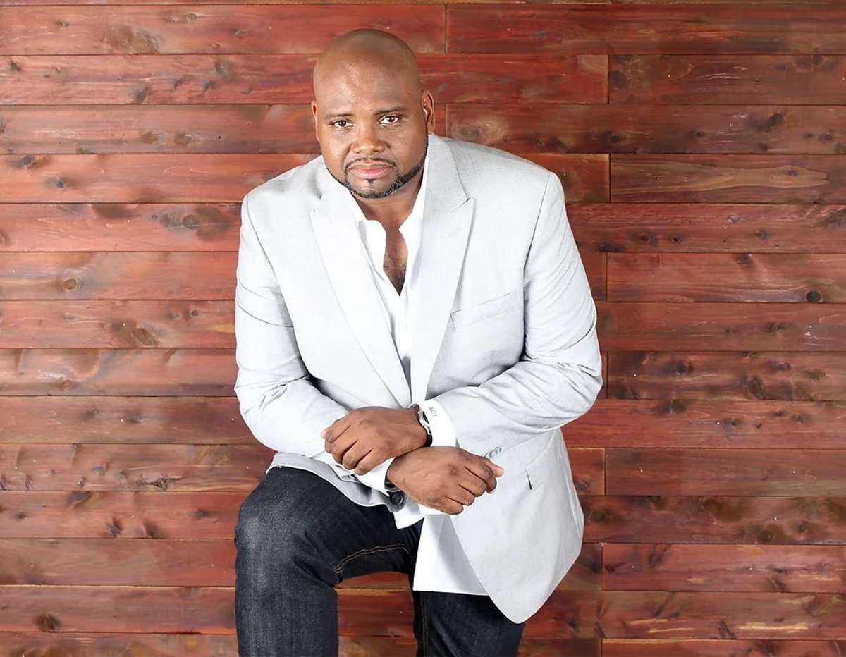 Drew Thomas at Mark Ridley's Comedy Castle