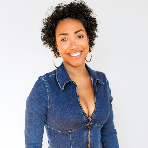 Eva Evans at Stress Factory Comedy Club Bridgeport