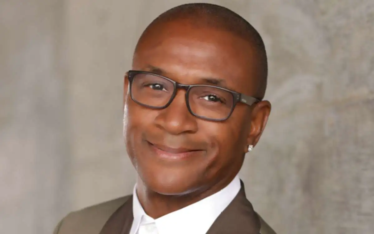 Tommy Davidson at Kansas City Funny Bone Comedy Club